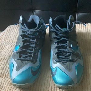 Nike’s 
LEBRON 11 'ARMORY SLATE'